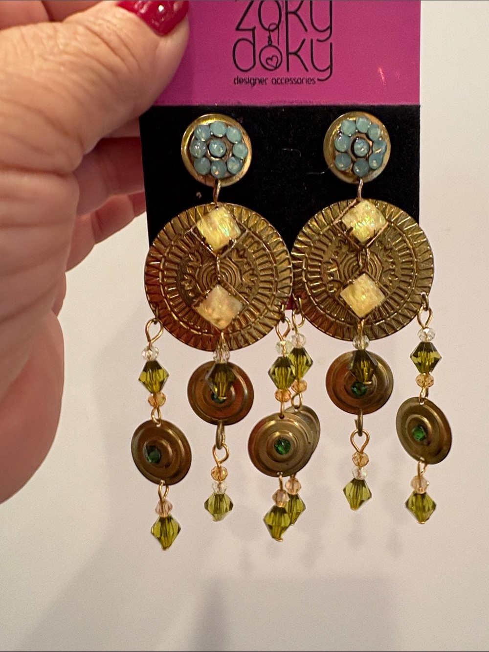 Vintage Green Crystal and Gold Chandelier Earrings-NWt